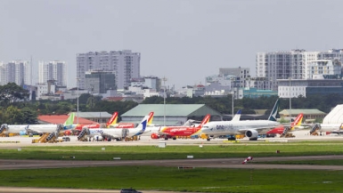 Khách bay tăng mạnh, Cục Hàng không Việt Nam đề xuất tăng chuyến