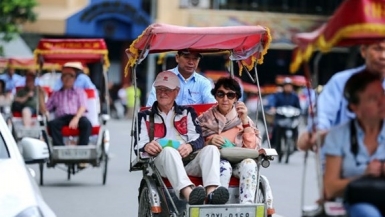 Mở cửa du lịch trên phạm vi toàn quốc chậm nhất trước 30/4