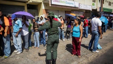 Cuộc di dân khổng lồ trốn chạy nạn đói của người Venezuela