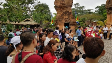 Nha Trang: Chuyển biển tích cực từ du lịch tâm linh