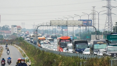 Hà Nội: Không để phát sinh ùn tắc giao thông kéo dài quá 15 phút trong dịp nghỉ lễ