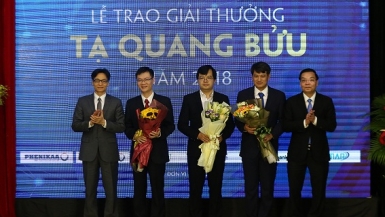 Giải thưởng Tạ Quang Bửu 2018 vinh danh các nhà khoa học trẻ