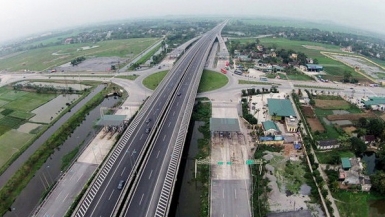 Việt Nam tìm nhà đầu tư cho cao tốc Bắc – Nam phía Đông