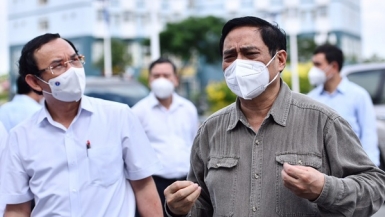 Thủ tướng: Vắc-xin có tính chất quyết định, sẽ đưa cuộc sống trở lại bình thường