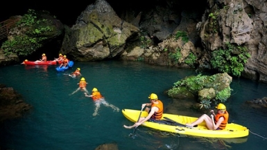 Quảng Bình khai thác thử nghiệm nhiều tour du lịch hang động mới