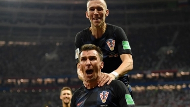 Thần kinh thép, Croatia ngược dòng thắng Anh 2-1 để lần đầu tiên vào chung kết World Cup