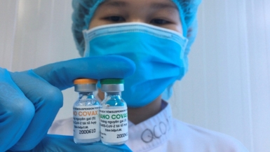 Bộ Y tế đề nghị nhanh chóng hoàn thiện để xem xét cấp phép khẩn cấp vắc-xin phòng Covid-19 Nanocovax