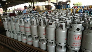 Giá gas tăng từ 8.000 – 10.000 đồng/bình từ ngày hôm nay