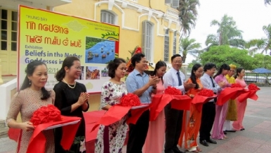 Trưng bày chuyên đề ‘Tín ngưỡng thờ Mẫu ở Huế’