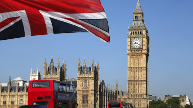GDP giảm kỷ lục, kinh tế Anh bước vào suy thoái