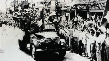 Kỷ niệm 65 năm ngày Giải phóng Thủ đô (10-10-1954 – 10-10-2019): Nhớ về những ngọn cờ đặc biệt