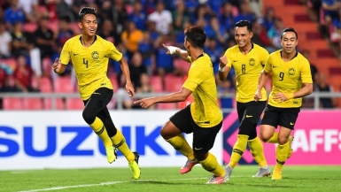 AFF Suzuki Cup 2018: Cầm hòa Thái Lan, Malaysia giành vé vào chung kết