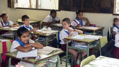 Cuba có hệ thống giáo dục tốt nhất Mỹ Latinh