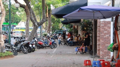 Hà Nội cho phép quận Hoàn Kiếm thí điểm tổ chức cho thuê vỉa hè