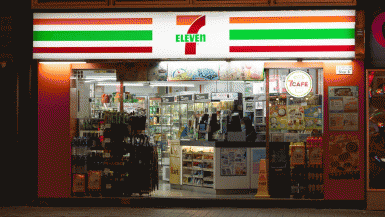 7-Eleven đóng cửa 444 cửa hàng giữa lúc Circle K tăng giá thâu tóm