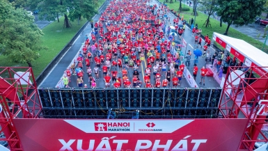 Bế mạc Giải Marathon quốc tế Hà Nội Techcombank mùa thứ 3: Hành trình của tinh thần thể thao kiên định, mạnh mẽ