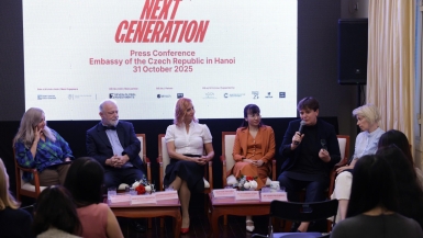 Một thế hệ mới, một góc nhìn mới: Trải nghiệm gắn kết Việt - Séc qua nhiếp ảnh