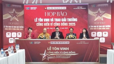Giải thưởng “Cống hiến vì cộng đồng” năm 2025 kết nối những trái tim thiện nguyện