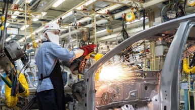 Sản xuất tiếp tục cho thấy dấu hiệu khởi sắc trong bức tranh kinh tế