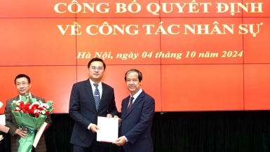 Ông Đặng Văn Huấn được bổ nhiệm Phó vụ trưởng Vụ Giáo dục Đại học