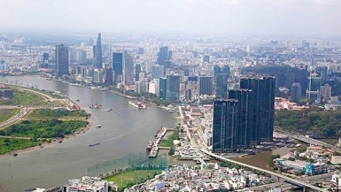 Thu từ nhà và đất ở TP.HCM tăng sốc 870% trong 4 tháng đầu năm