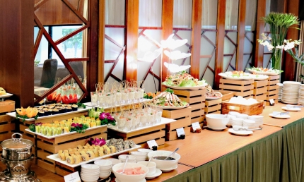 Thỏa sức thưởng thức món chay tại khách sạn Viễn Đông