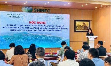 Đoàn Đại biểu Quốc hội khảo sát bảo vệ môi trường tại KCN Nam Cầu Kiền - Mô hình KCN sinh thái tiên phong từ Hải Phòng