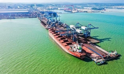 Tỷ phú Trần Đình Long và chiến lược 24.000 tỷ: Hòa Phát xây “cặp cảng thép” ở Nam Trung Bộ