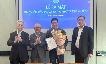 Ra mắt Trung tâm Đào tạo và Hỗ trợ Phát triển Kinh tế Số