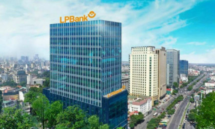 Cuộc đua 'chuyển nhà' của các ngân hàng: LPBank giữ bí mật về trụ sở mới, Eximbank 'Bắc tiến' ra Hà Nội