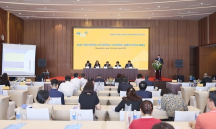 ĐHĐCĐ PVcomBank: Chuyển đổi số mạnh mẽ, nâng cao trải nghiệm khách hàng