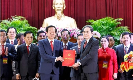 Xây dựng chính quyền hành động nhanh, linh hoạt, kiến tạo không gian phát triển mới