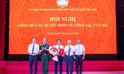 Nhà báo Trương Thành Trung giữ chức Tổng Biên tập báo Đại đoàn kết theo mô hình mới của MTTQ Việt Nam