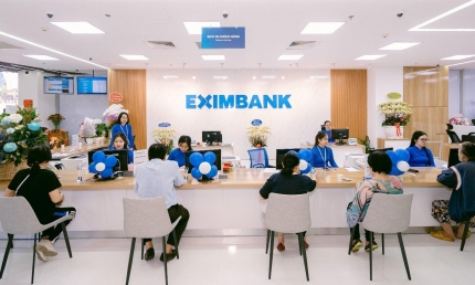 Eximbank lãi 2.049 tỷ đồng sau 9 tháng, tăng trưởng chậm lại dù tín dụng mở rộng