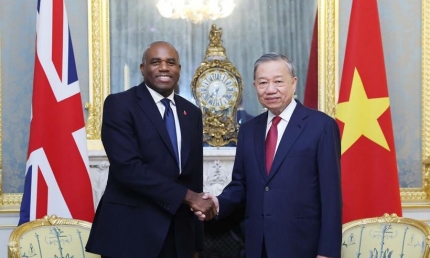 Tổng Bí thư Tô Lâm gặp Phó Thủ tướng Anh David Lammy