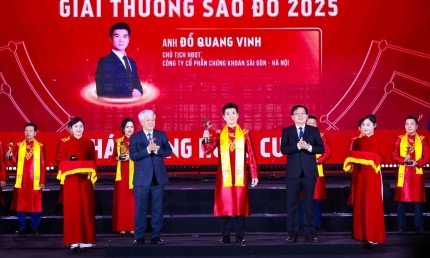 Doanh nhân Đỗ Quang Vinh được vinh danh trong TOP 10 Giải thưởng Sao Đỏ 2025