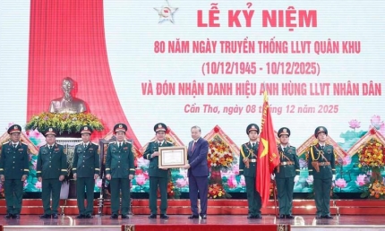 Xây dựng lực lượng vũ trang Quân khu 9 cách mạng, chính quy, tinh nhuệ, hiện đại