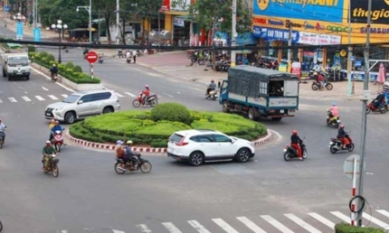 Bùng binh là gì? Cách đi qua bùng binh đúng luật và an toàn