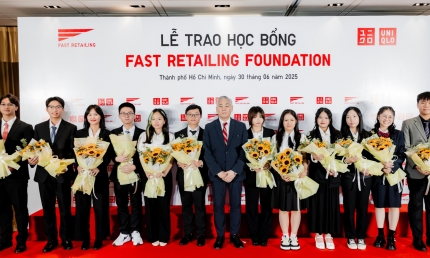 12 học sinh Việt Nam nhận học bổng toàn phần du học Nhật Bản từ Quỹ Fast Retailing năm 2025