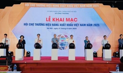 Hơn 120 gian hàng tham gia Hội chợ thương hiệu hàng xuất khẩu Việt Nam 2025