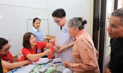 Hơn 100 y bác sĩ và tình nguyện viên tham gia Chương trình CAREME tại Ninh Bình