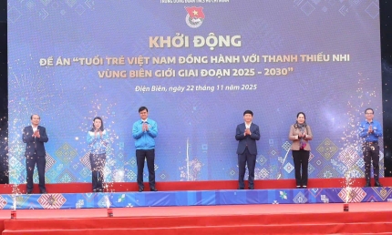 Phát động hành trình đồng hành với thanh thiếu nhi vùng biên giới tại Điện Biên