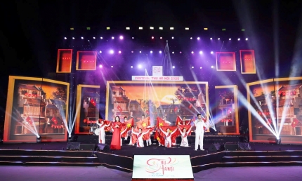 Festival Thu Hà Nội 2025 chính thức khai mạc với 150 gian hàng tái hiện ‘Mùa thu ký ức’