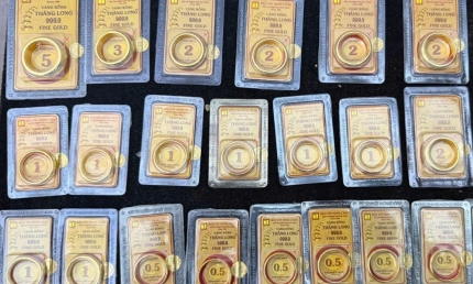 Giá vàng hôm nay 18/11: Vàng trong nước giữ mốc 151 triệu đồng/lượng