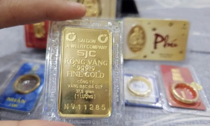 Giá vàng hôm nay 26/11: Vàng miếng SJC cách đỉnh cũ 1,7 triệu đồng/lượng