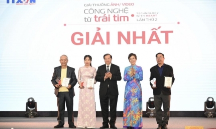 Trao giải thưởng ảnh/video “Công nghệ từ trái tim” lần thứ 2