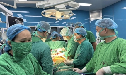 Bệnh viện Phổi Trung ương: Lần đầu tiên thực hiện thành công 2 ca ghép phổi trong 1 ngày tại Việt Nam
