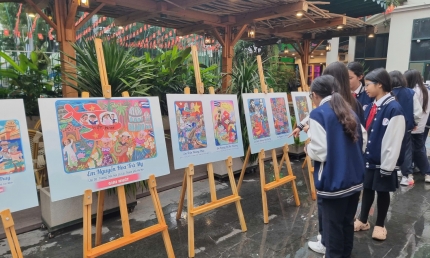 Triển lãm “Nghĩa tình thủy chung” thắt chặt tình hữu nghị Việt Nam - Cuba