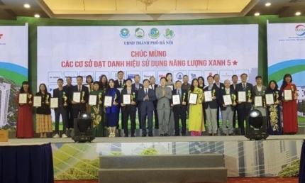 Vinh danh 87 cơ sở, công trình xây dựng sử dụng năng lượng xanh TP. Hà Nội năm 2025