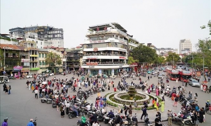 Chủ tịch Hà Nội yêu cầu tạo “làn xanh” đặc biệt cho dự án cải tạo cảnh quan hồ Hoàn Kiếm
